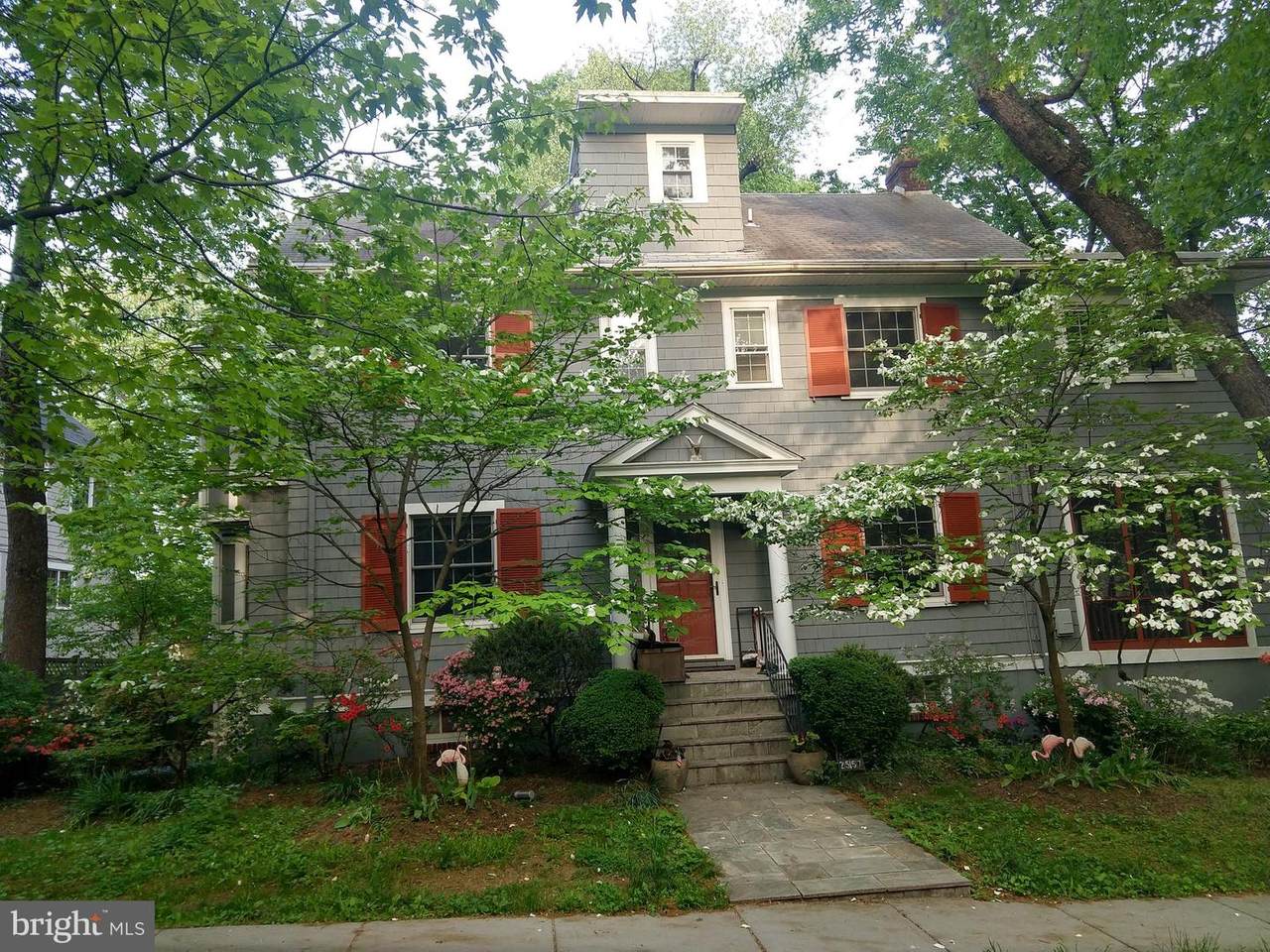 2557 36TH Street - Photo 1
