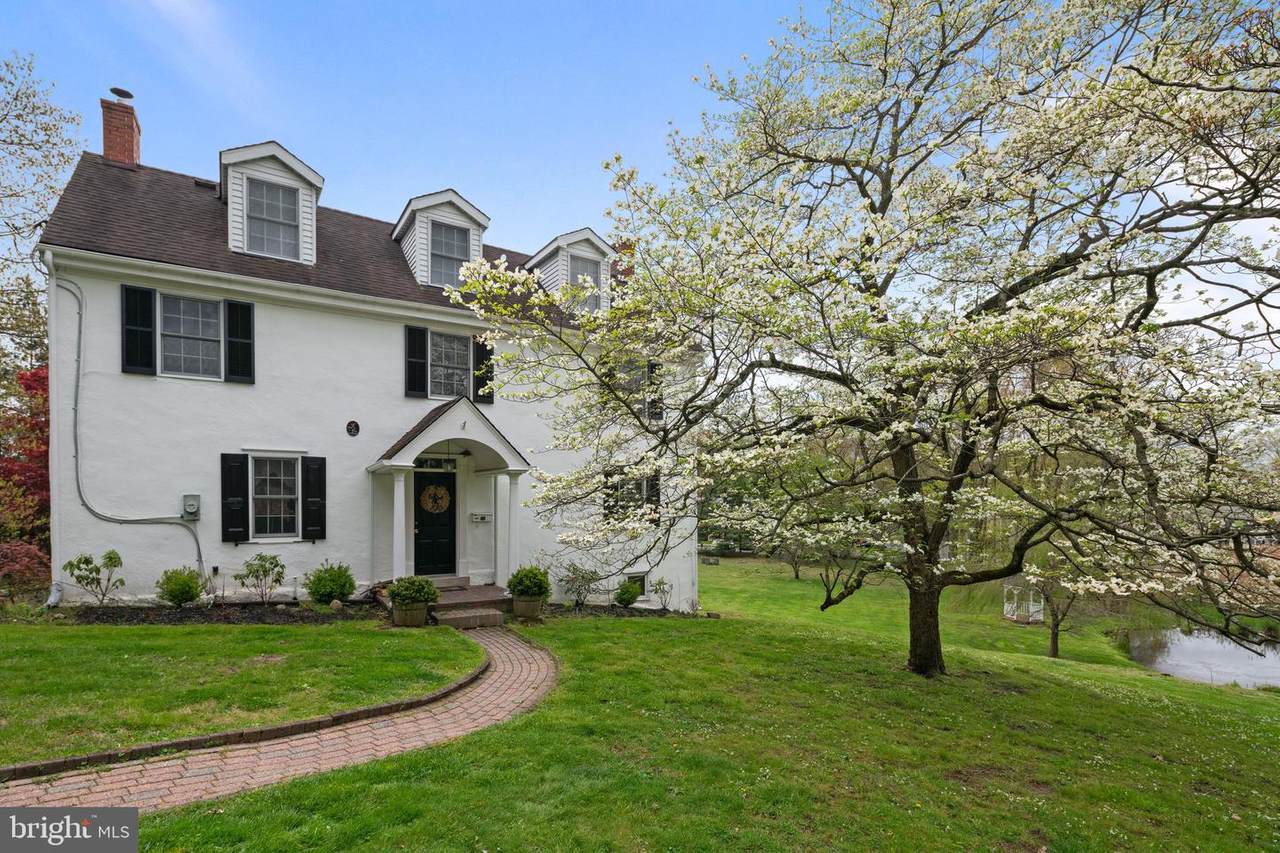 540 Belmont Avenue - Photo 1