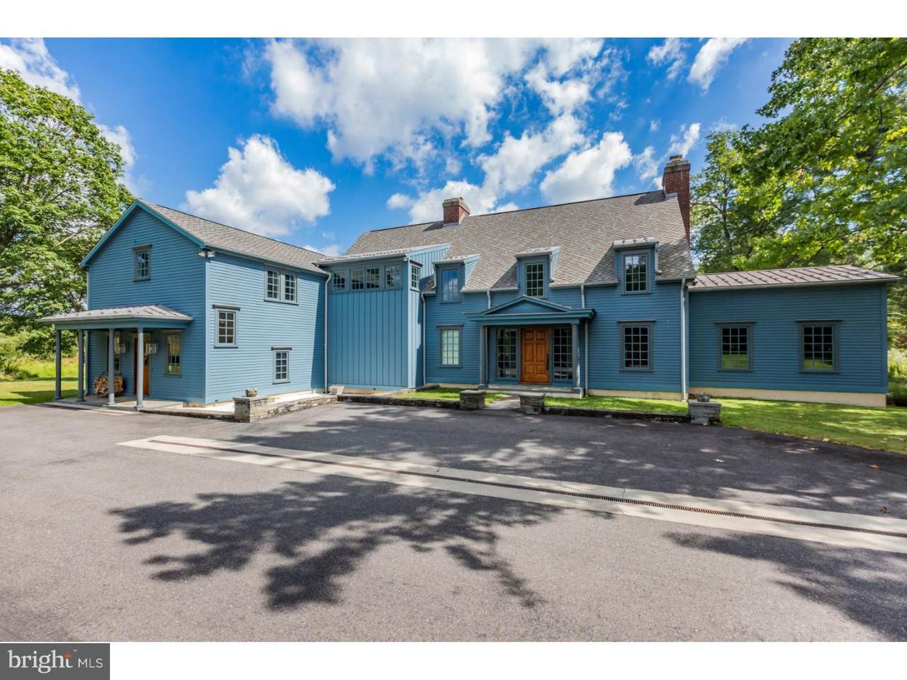 419 Great Road - Photo 1