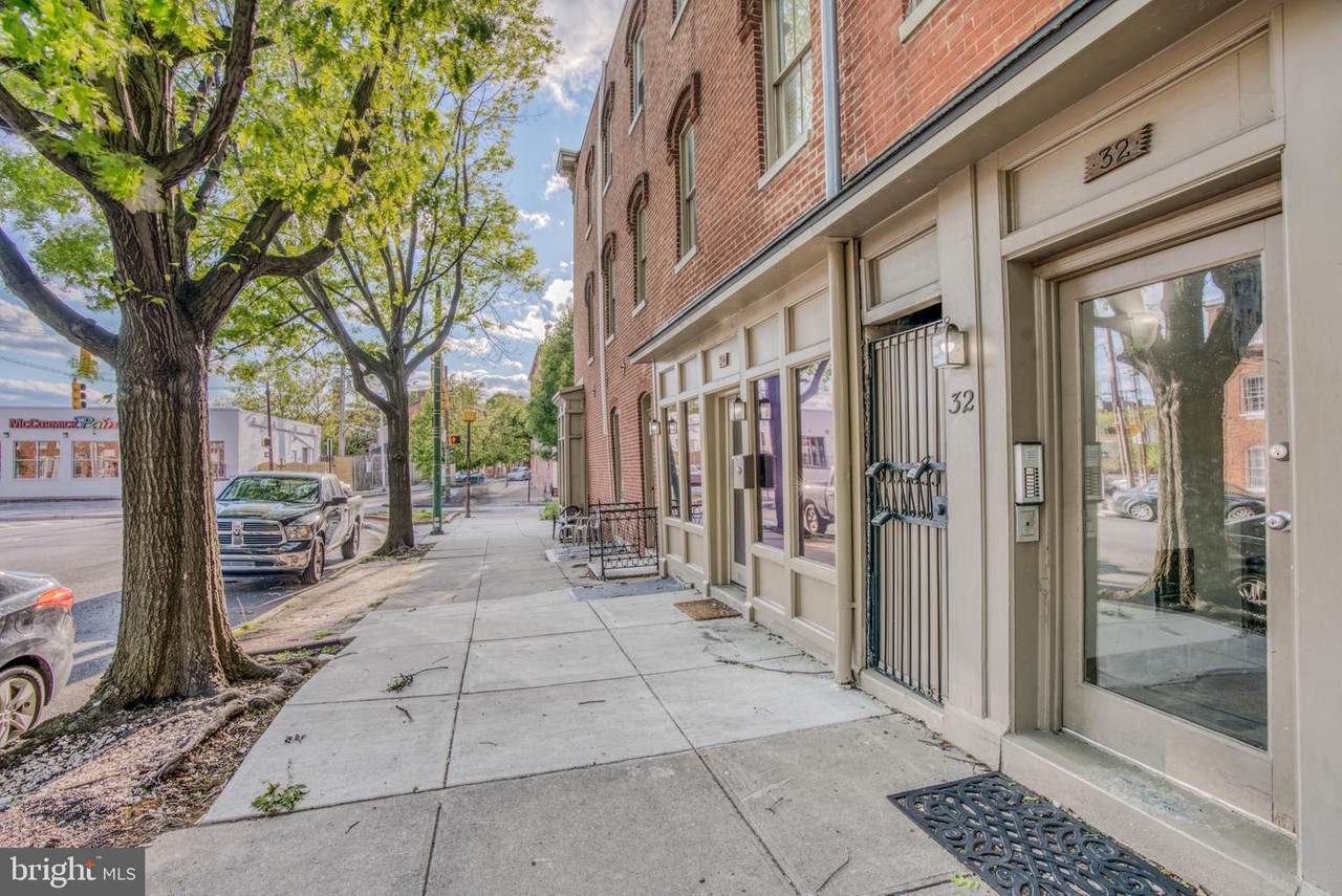 32 Montgomery Street - Photo 1
