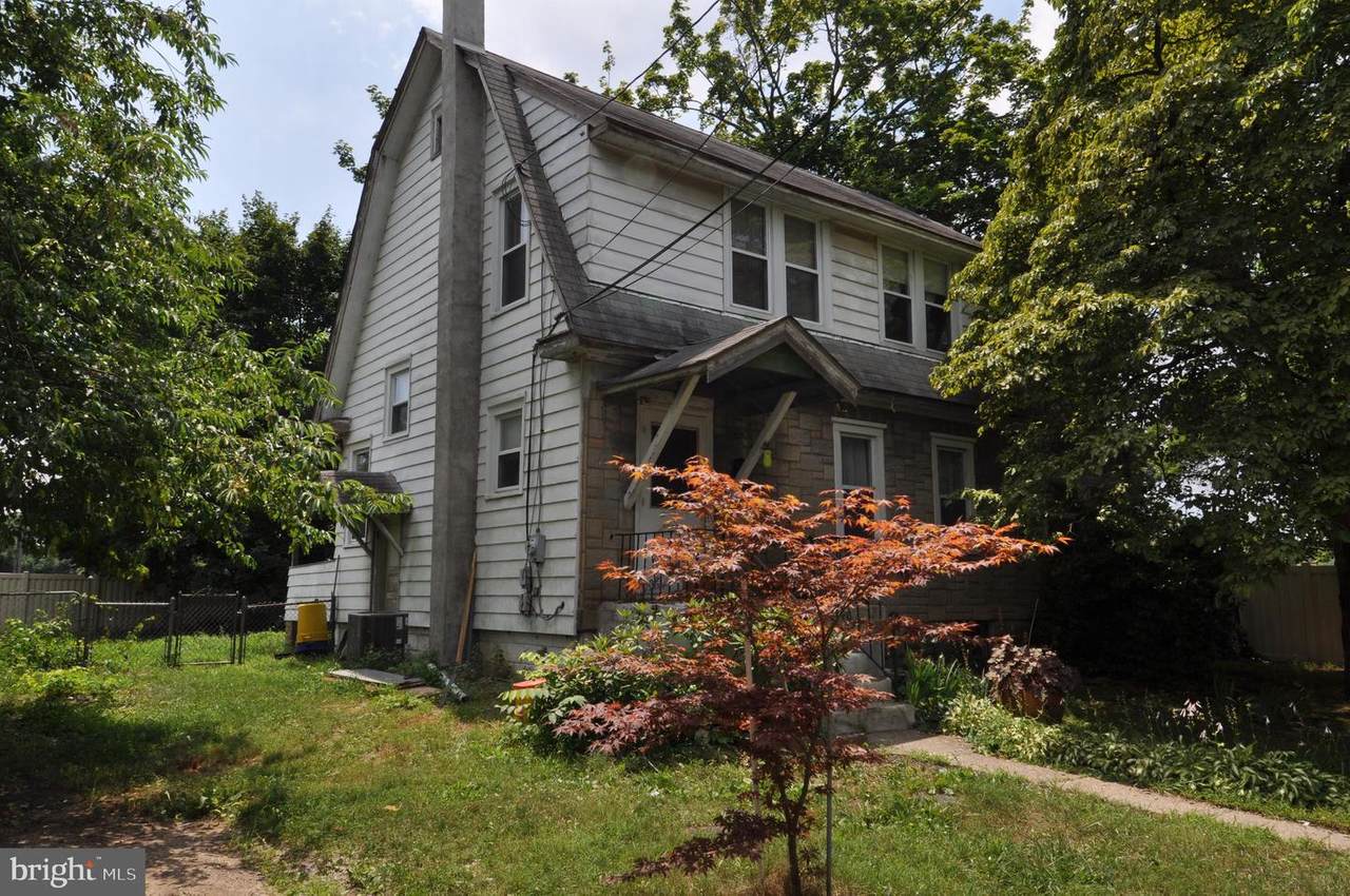 1080 Wallace Avenue - Photo 1