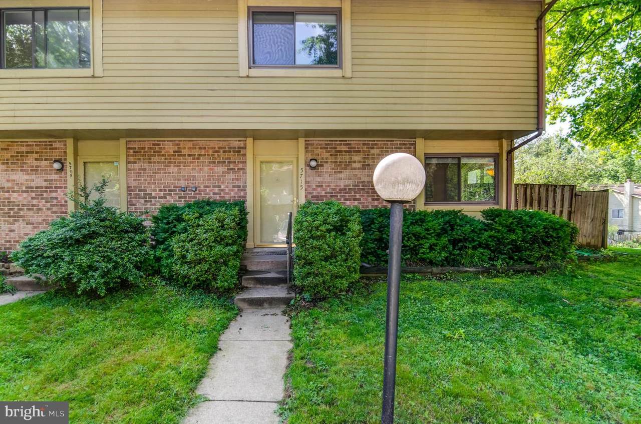 5715 Nordeen Oak Court - Photo 1