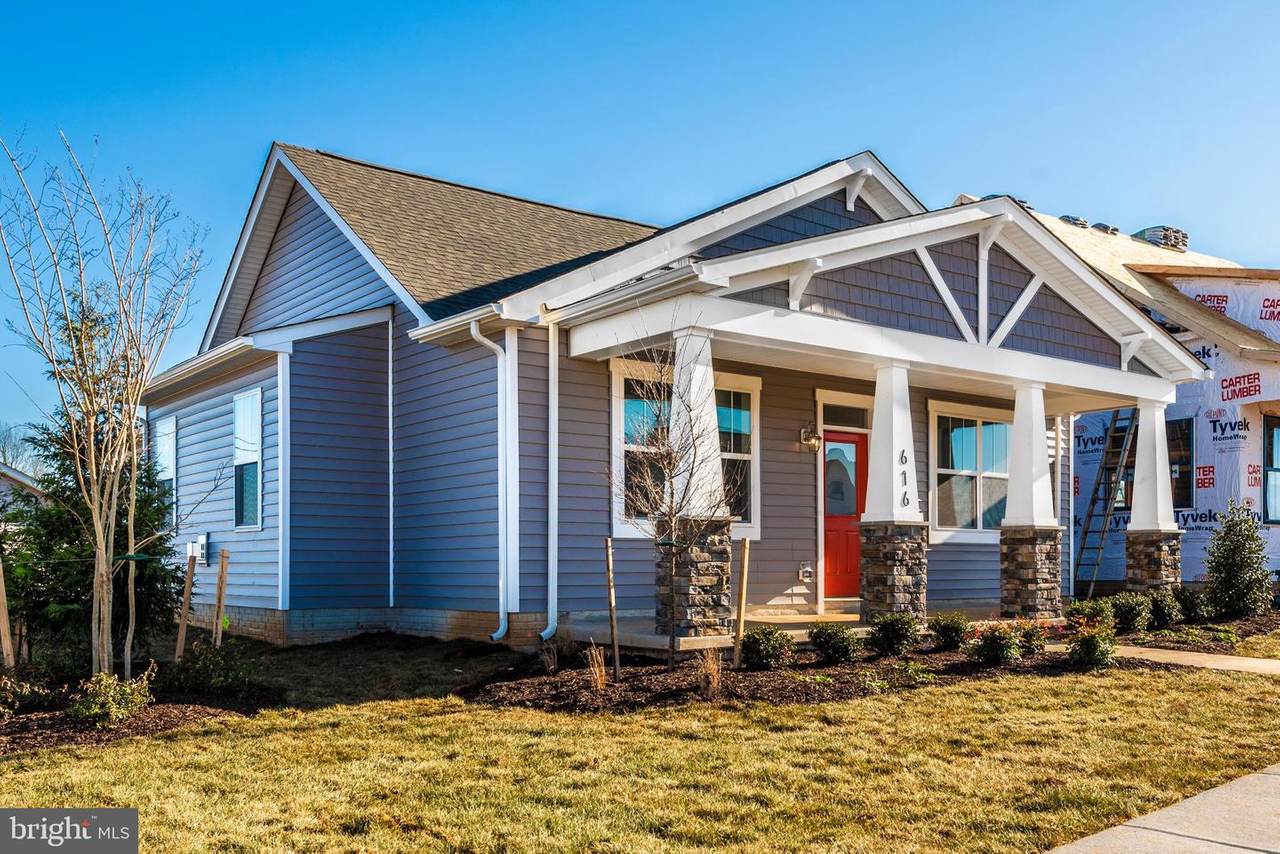 1019 Furgeson Lane - Photo 1
