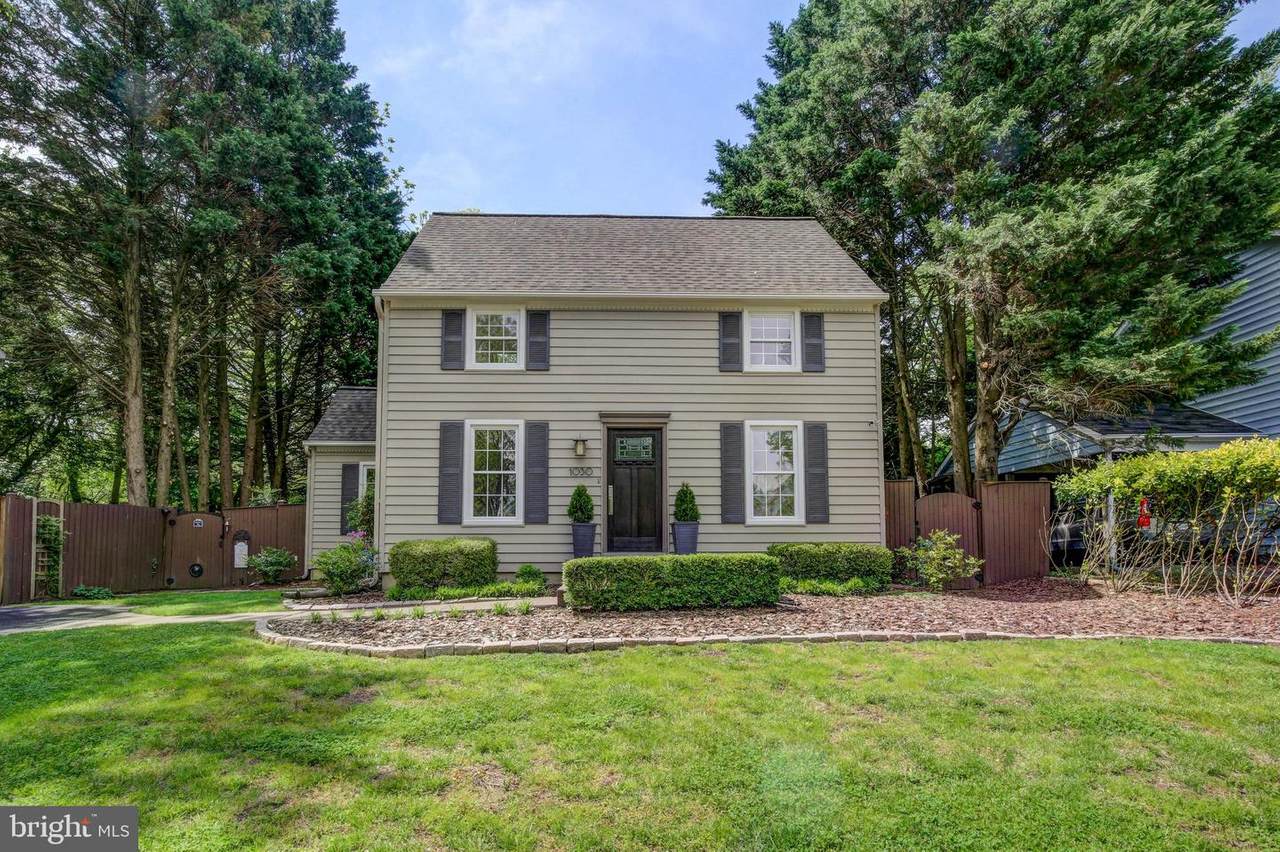 1030 Hyde Park Drive - Photo 1
