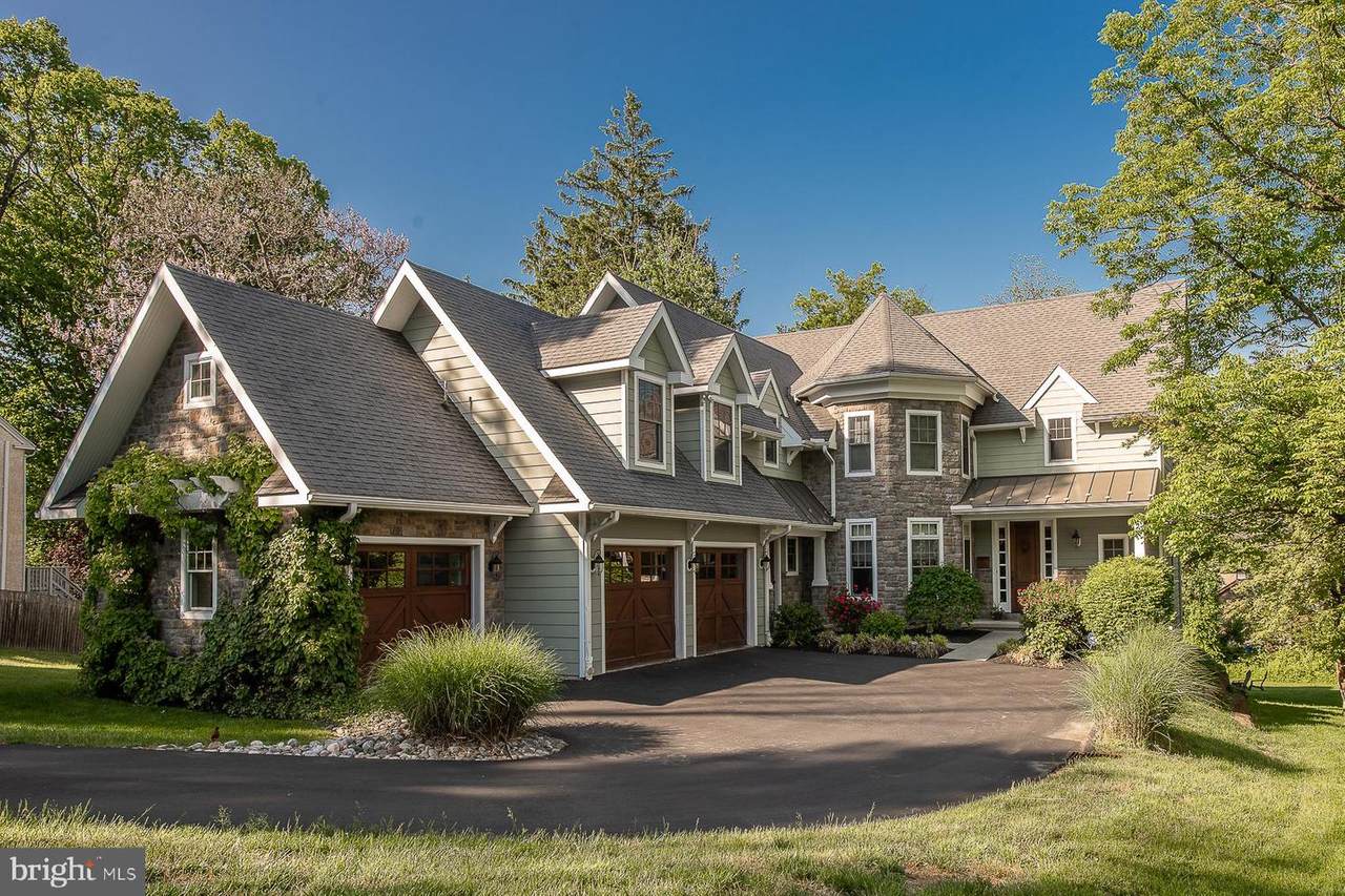 317 Conestoga Road - Photo 1