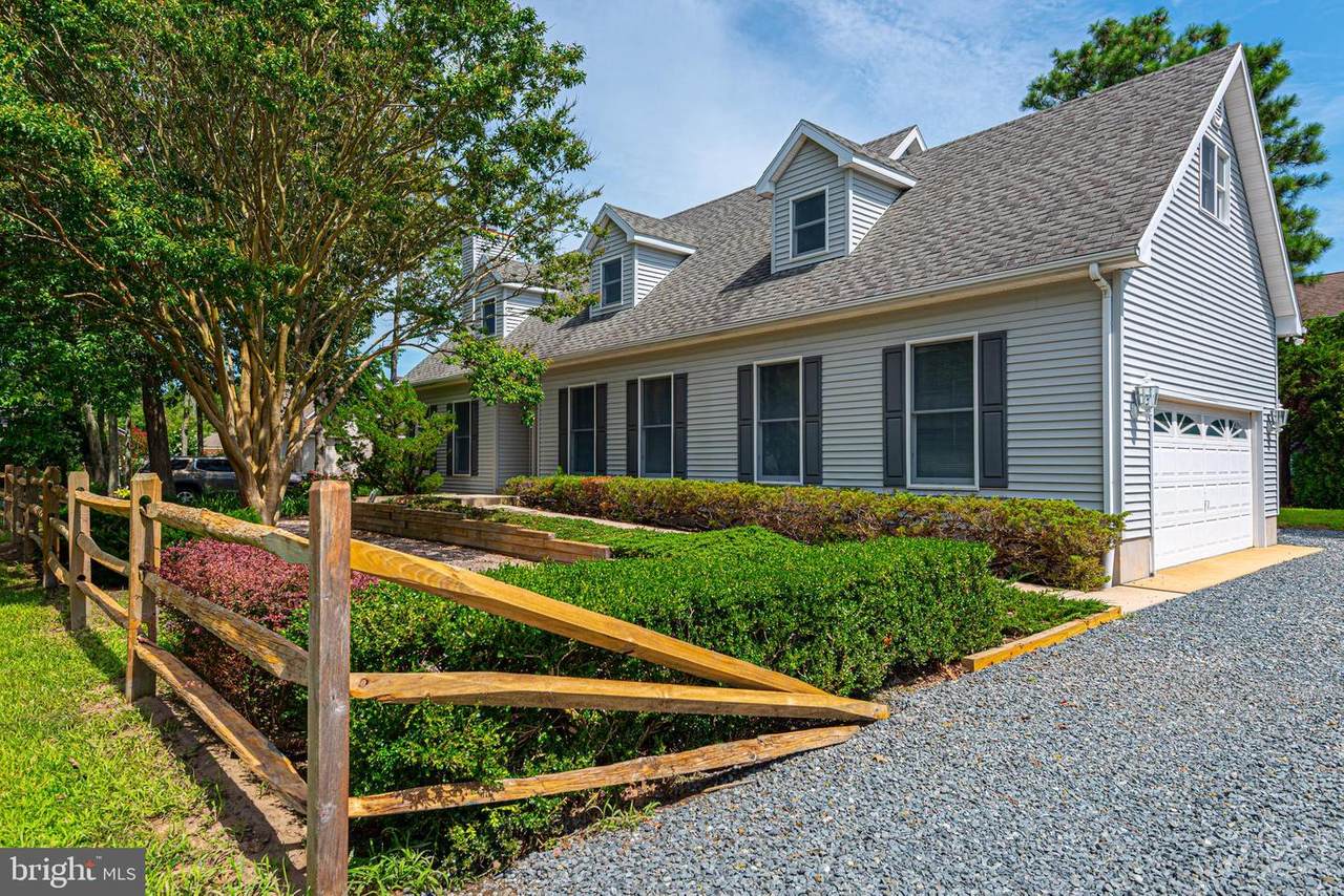 2 Crab Cay Court - Photo 1