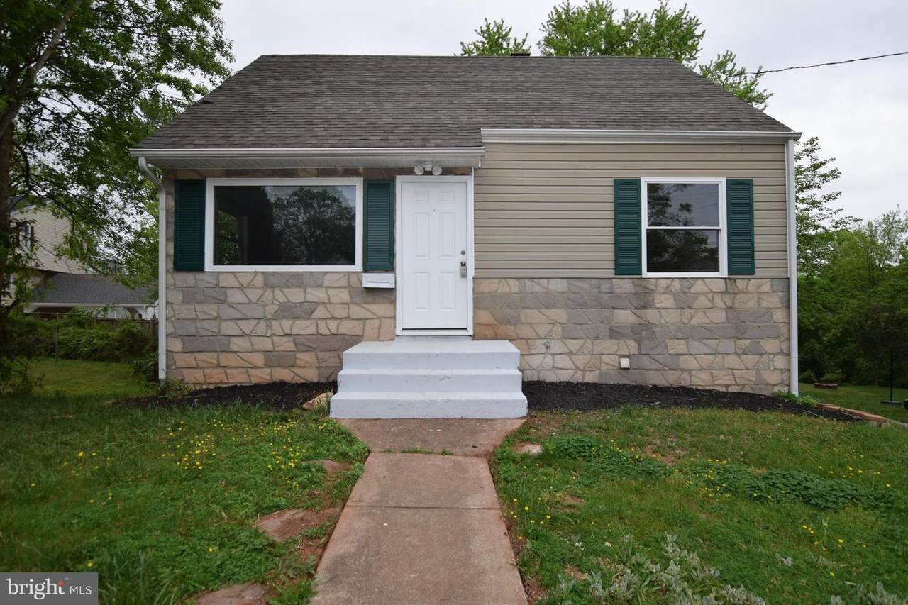 96 Meeker Court - Photo 1