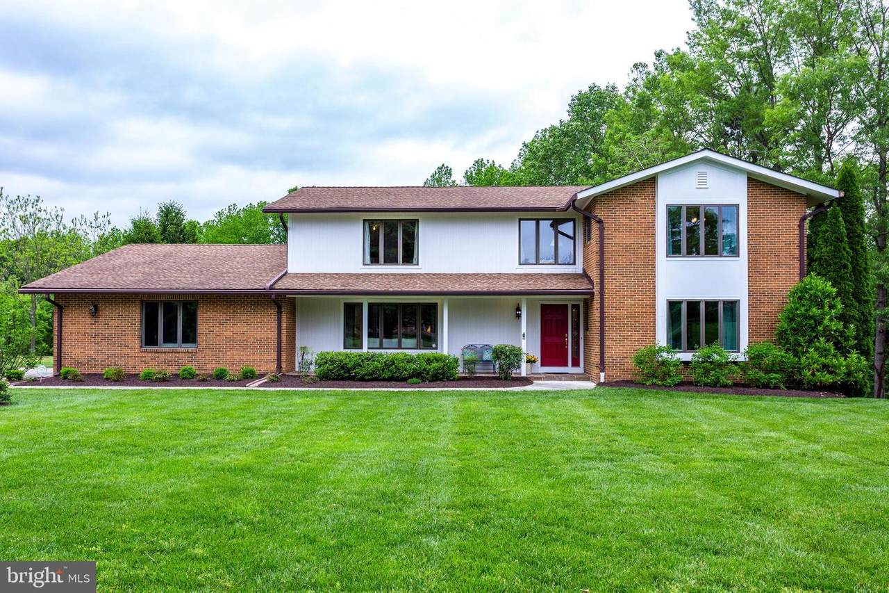 1041 Sugar Maple Drive - Photo 1