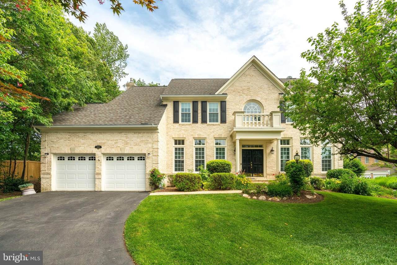 9413 Englefield Court - Photo 1