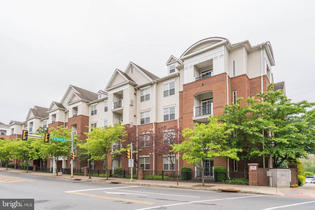 350 Elm Street - Photo 1