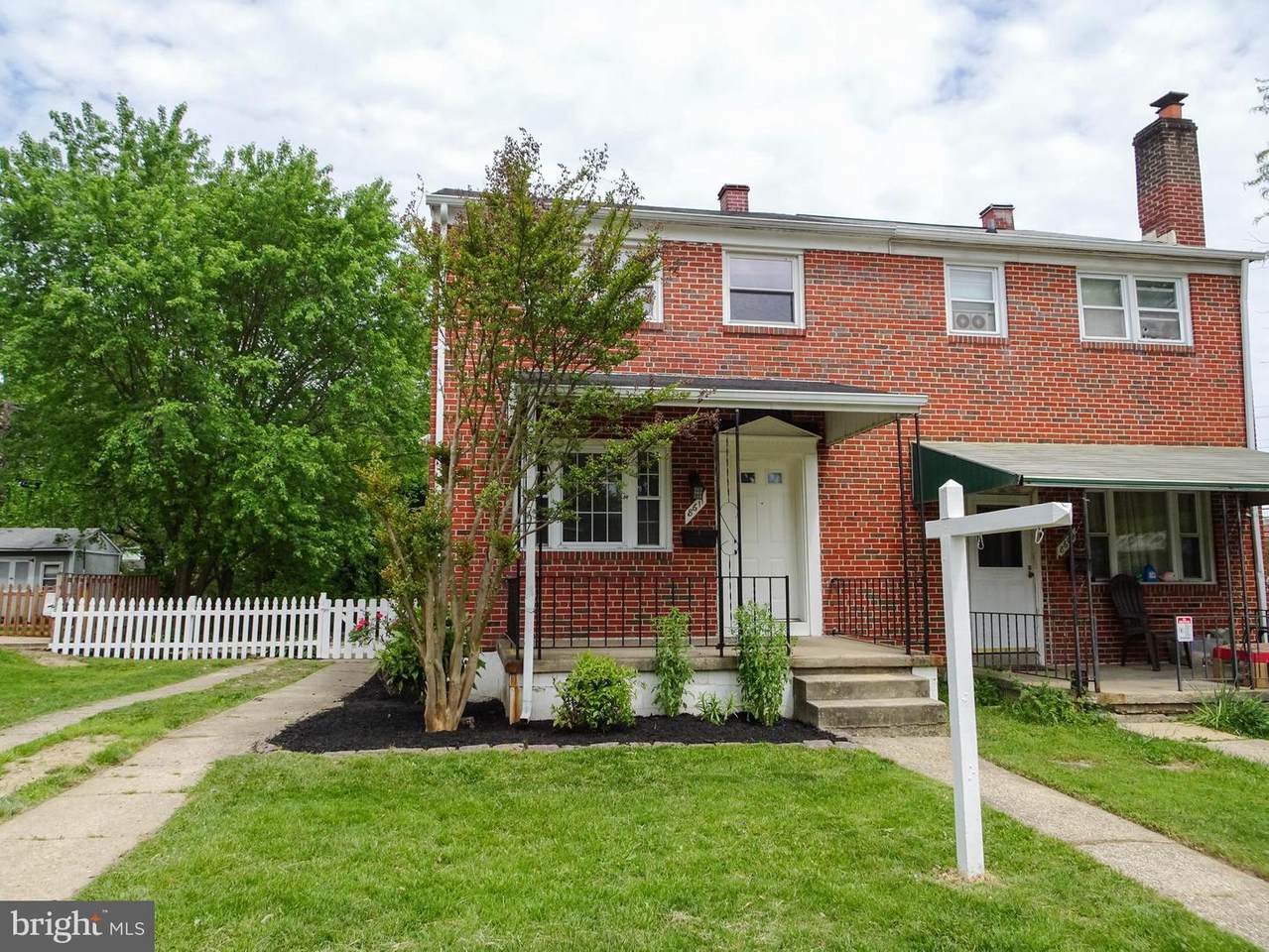 8611 Hoerner Avenue - Photo 1