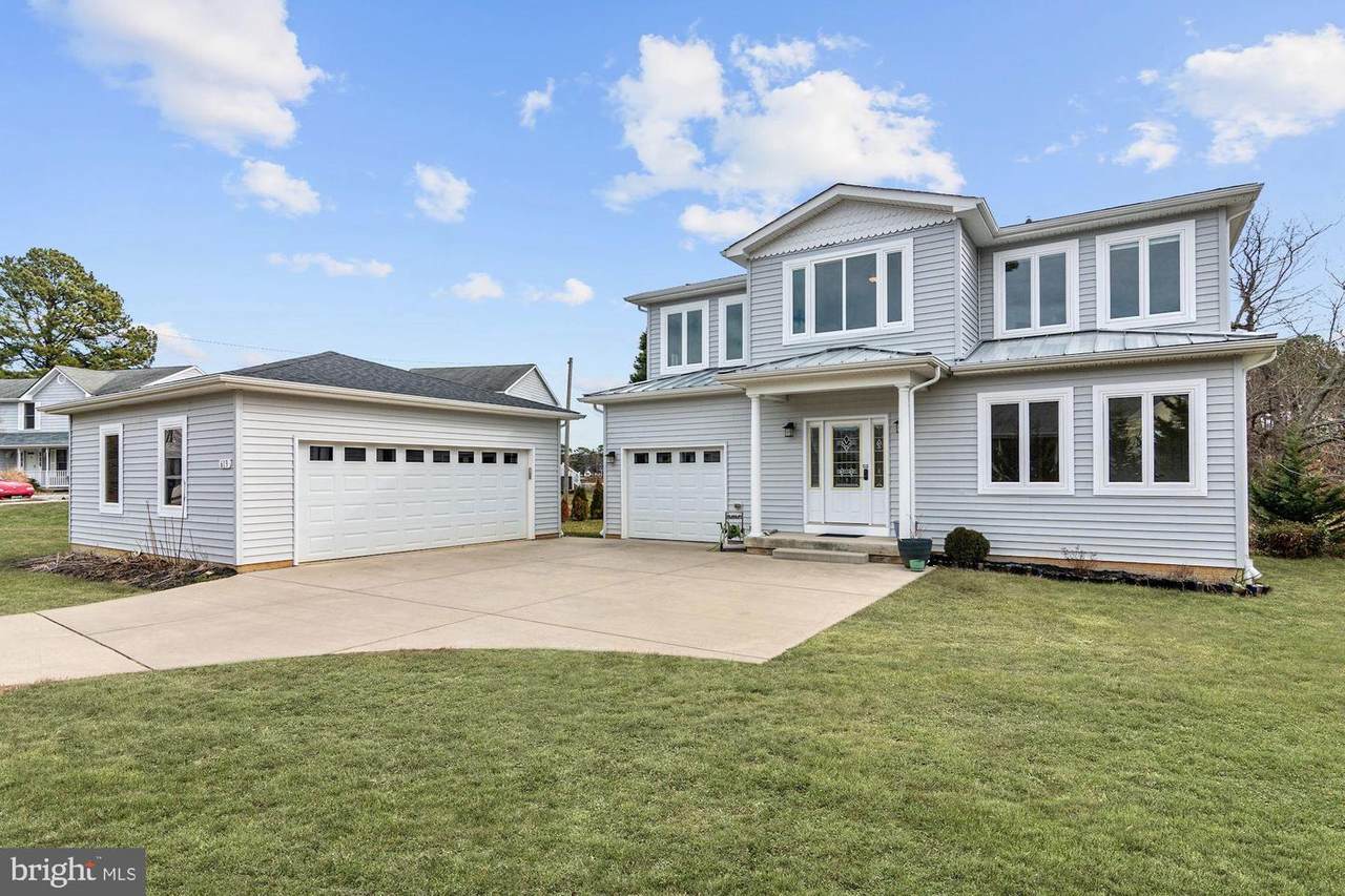 613 Twin Cove Lane - Photo 1