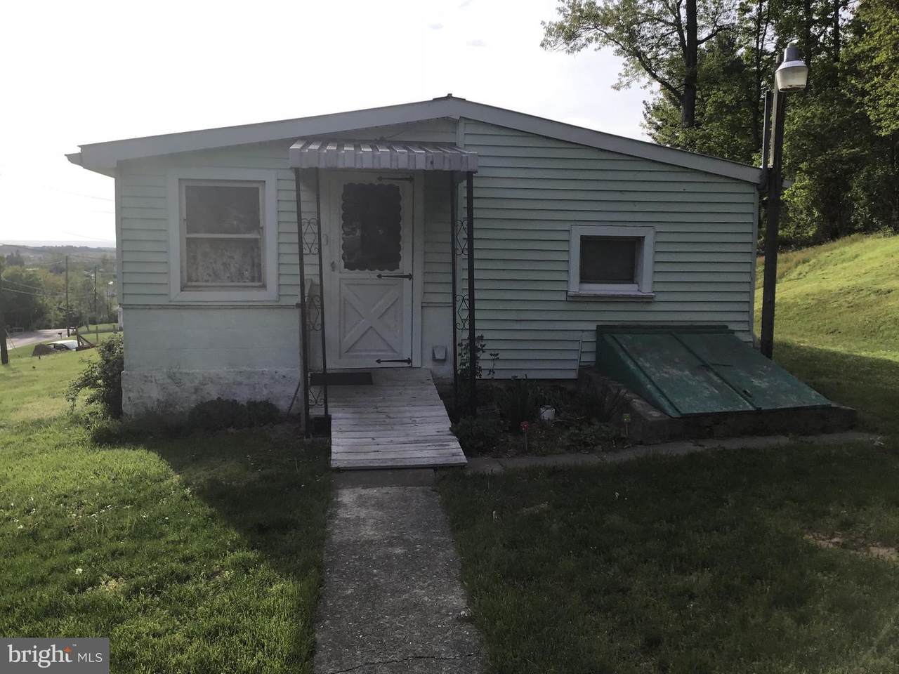 7967 Monn Drive - Photo 1 7967 Monn Drive - Photo 1