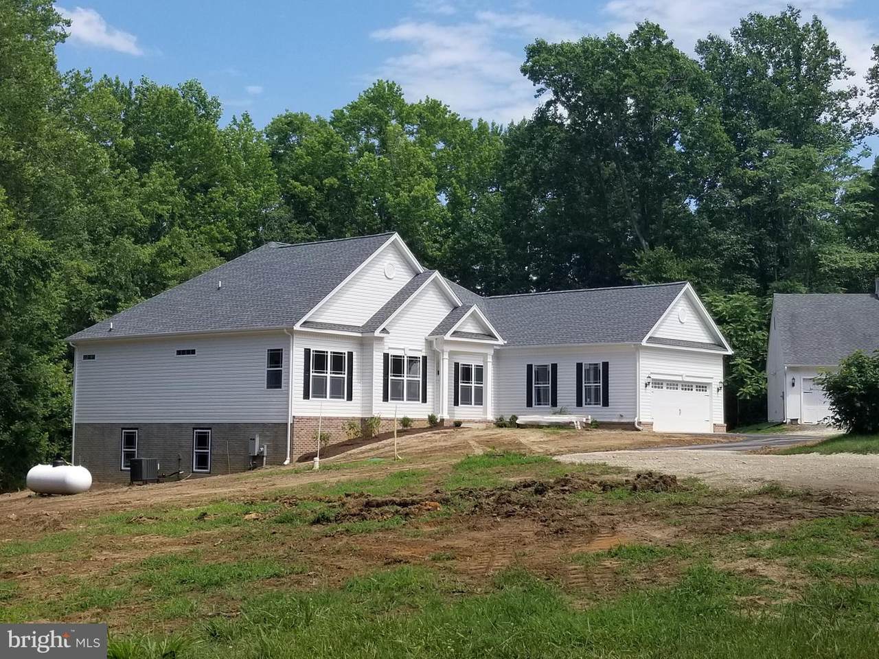 104 Huckleberry Lane - Photo 1 104 Huckleberry Lane - Photo 1