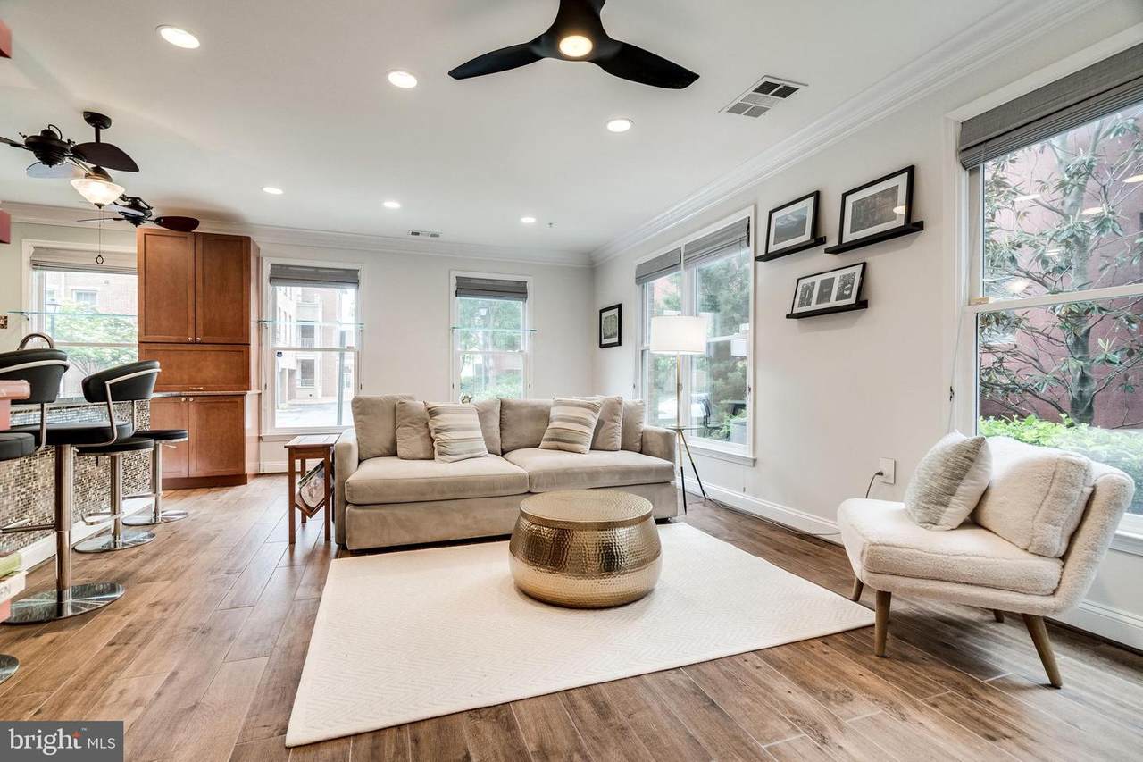 1115 Cameron Street - Photo 1