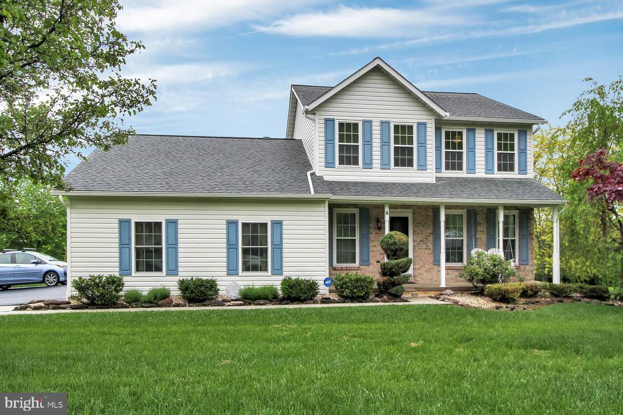 4 Mallet Court - Photo 1