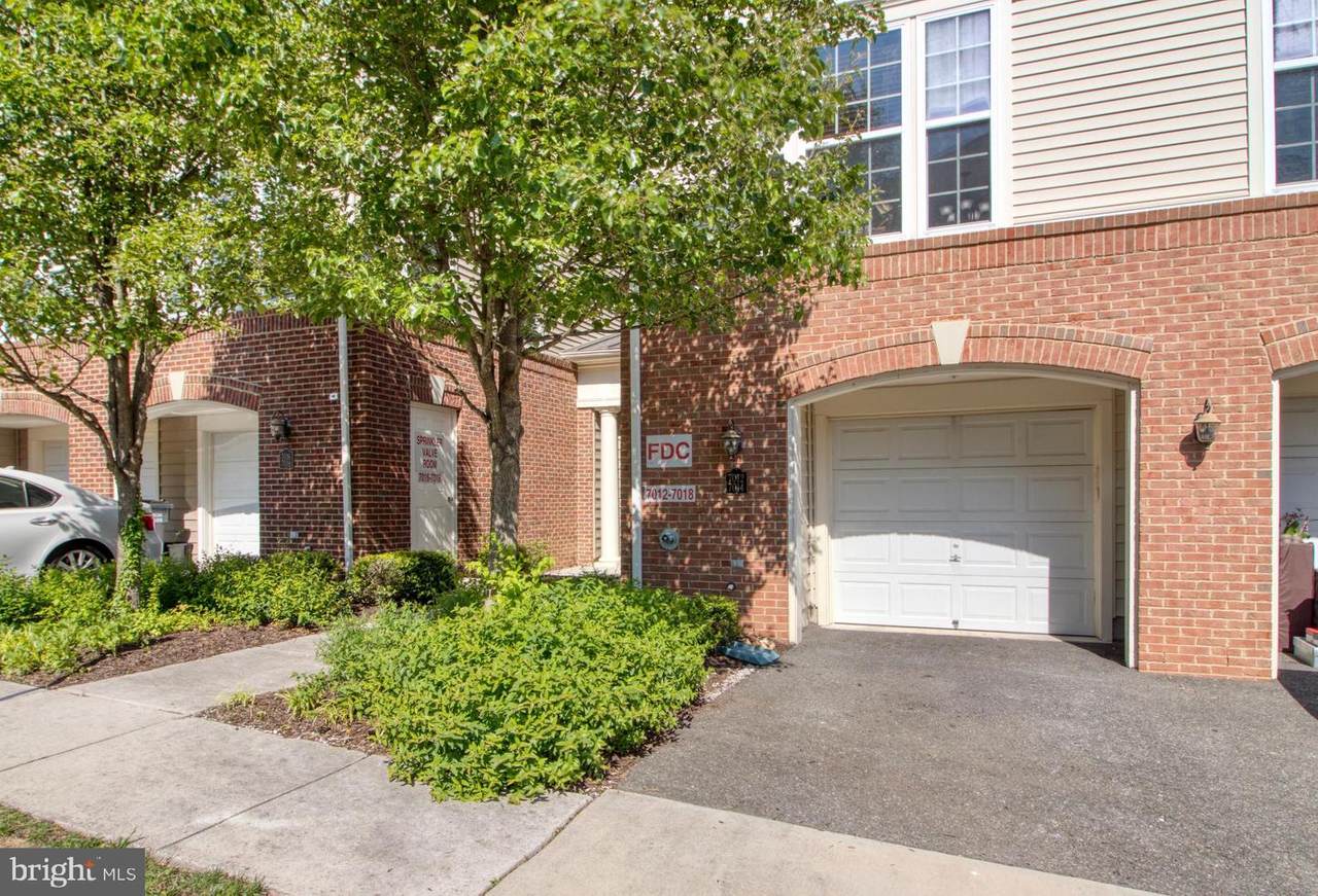 7014 Huntley Run Place - Photo 1 7014 Huntley Run Place - Photo 1