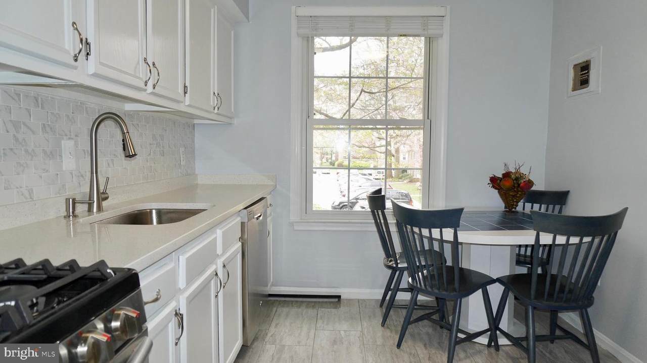 758 Quince Orchard Boulevard - Photo 1 758 Quince Orchard Boulevard - Photo 1