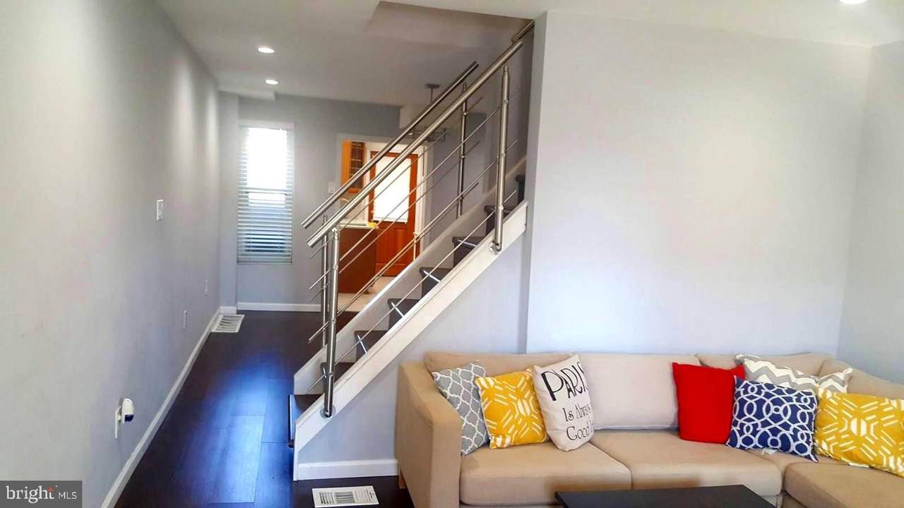340 Massasoit Street - Photo 1 340 Massasoit Street - Photo 1