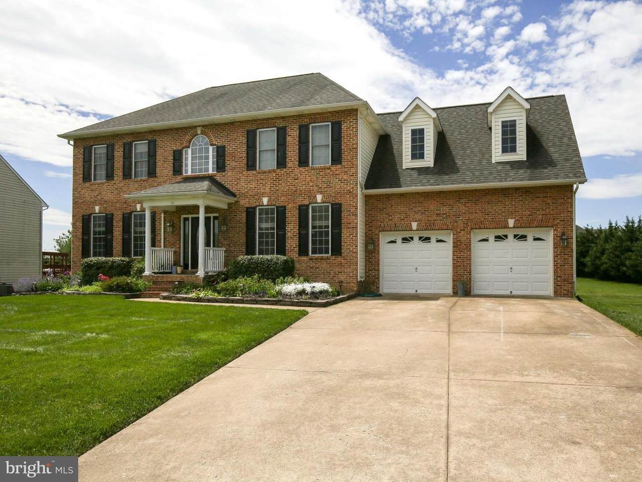 341 Hermitage Boulevard - Photo 1 341 Hermitage Boulevard - Photo 1