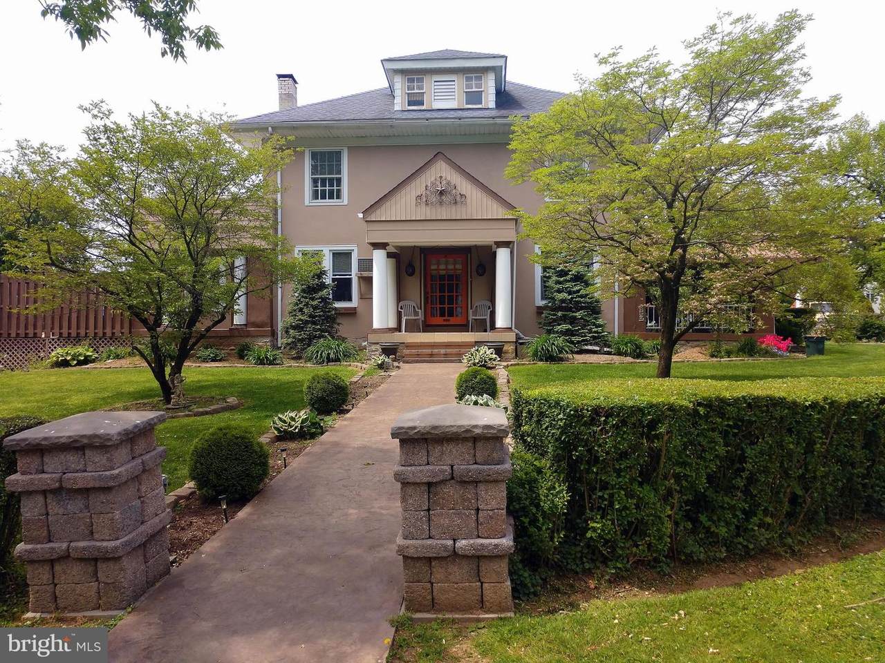 4 Wyomissing Hills Boulevard - Photo 1