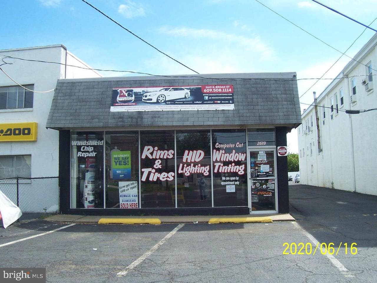 2619 Broad Street - Photo 1