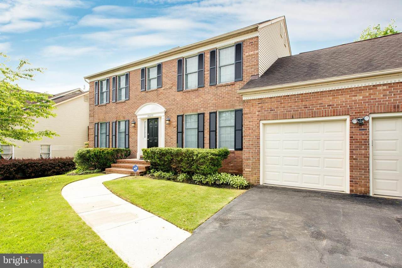 10253 Tuscany Road - Photo 1