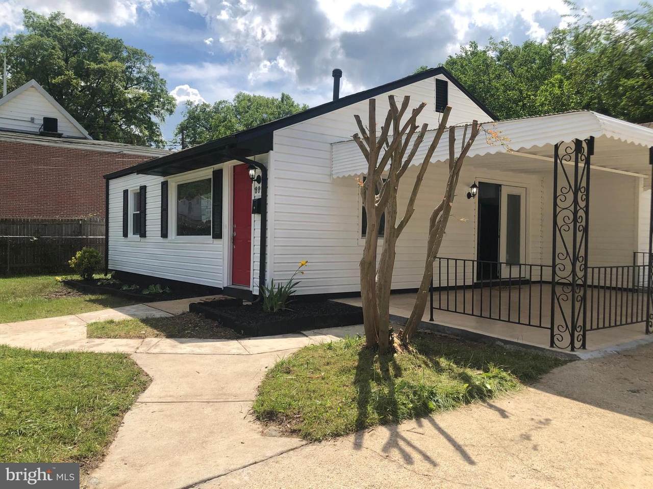 801 Mentor Avenue - Photo 1
