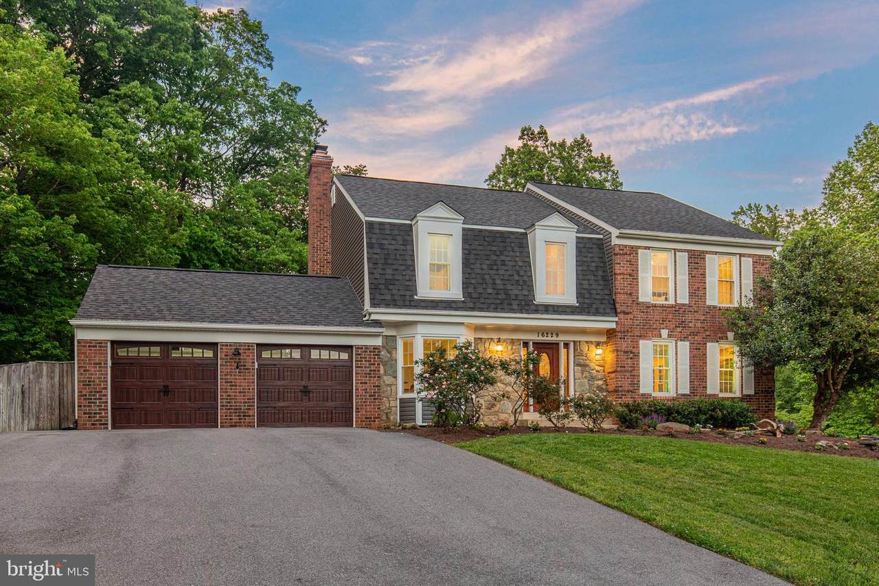 16229 Monty Court - Photo 1