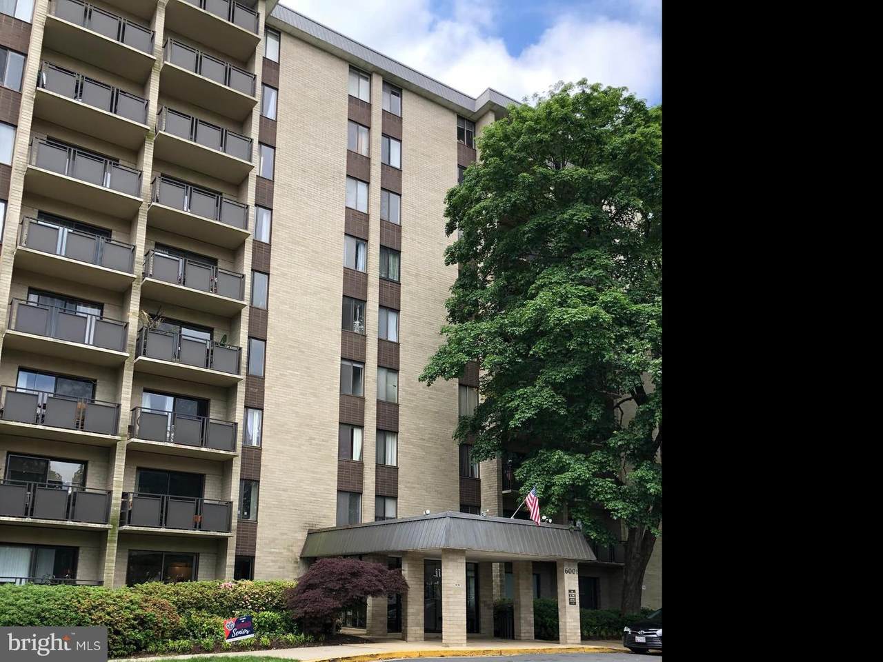 6001 Arlington Boulevard - Photo 1