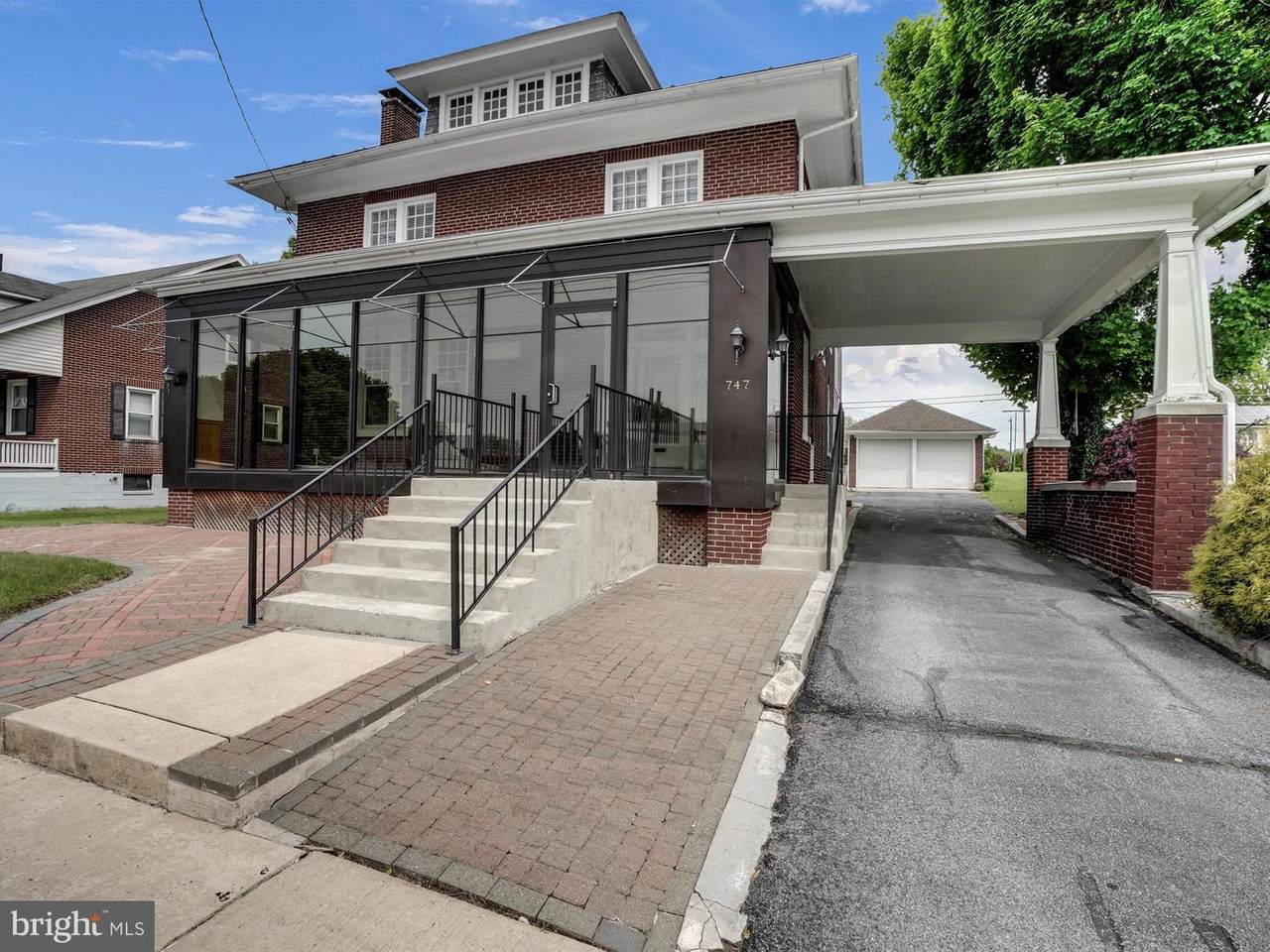 747 Main Street - Photo 1