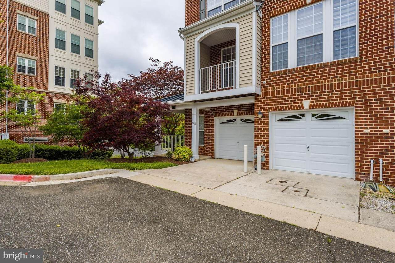 5211 Shamrocks Delight Drive - Photo 1