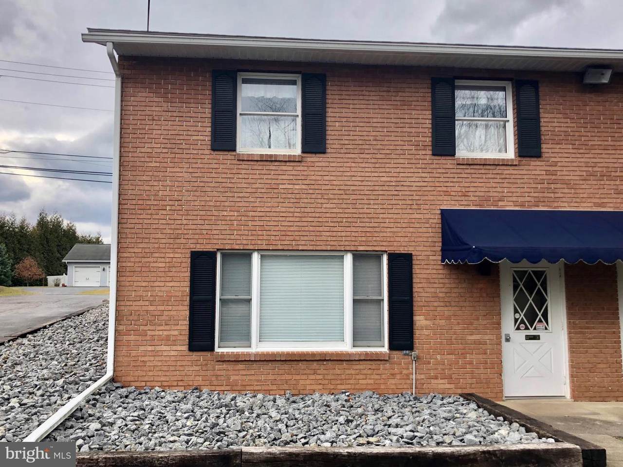 11142 Williamsport Pike - Photo 1