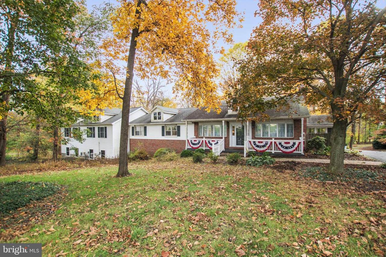 976 Ridge Road - Photo 1