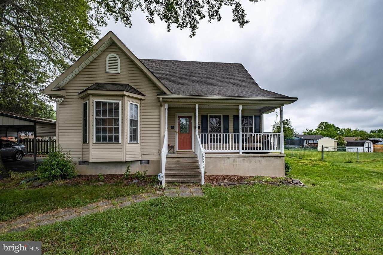 5004 Blake Drive - Photo 1