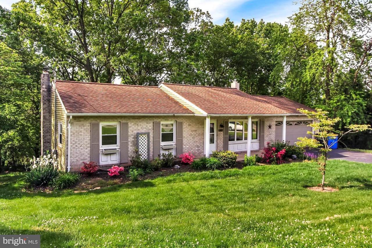 160 Scott Road - Photo 1