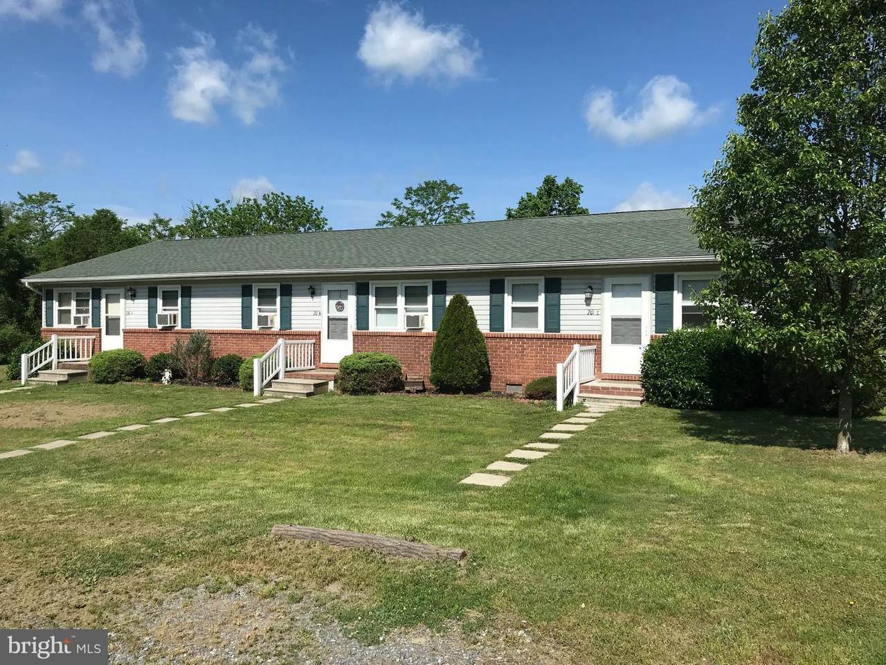 70 Trojan Lane - Photo 1