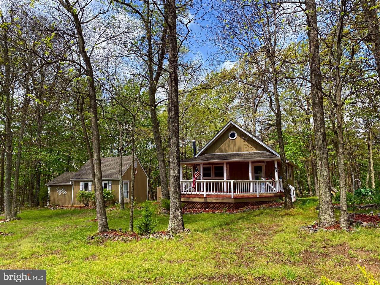 323 Cardinal - Photo 1
