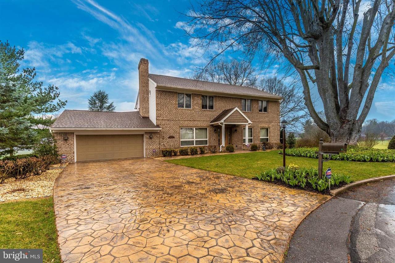 13700 Spring Valley Circle - Photo 1