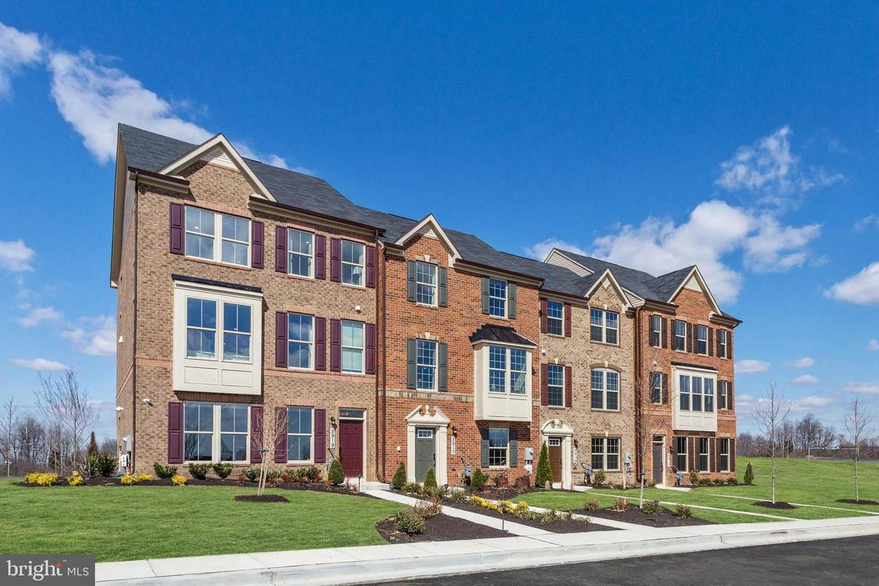 10999 Oswestry Street - Photo 1