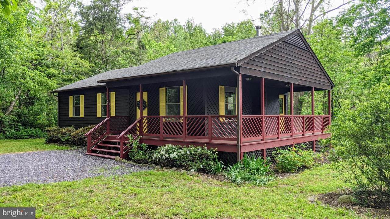 94 Circle Road - Photo 1