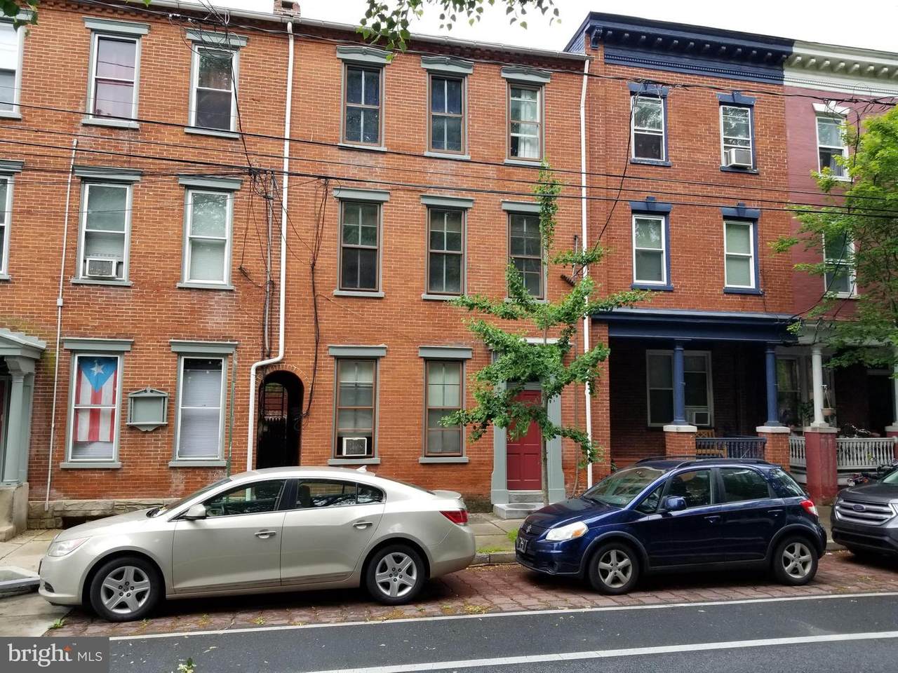 219 Mulberry Street - Photo 1