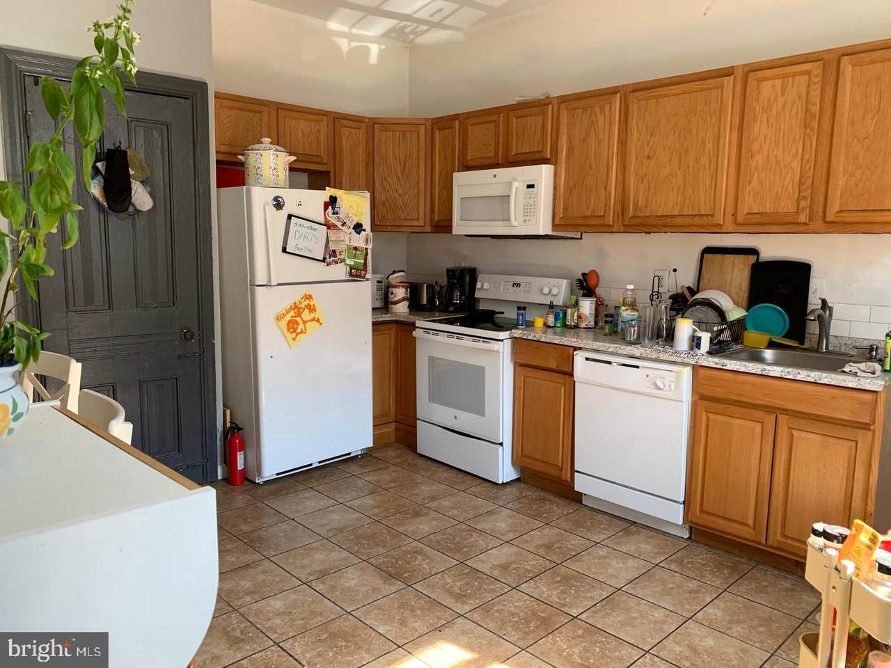 919 15TH Street - Photo 1