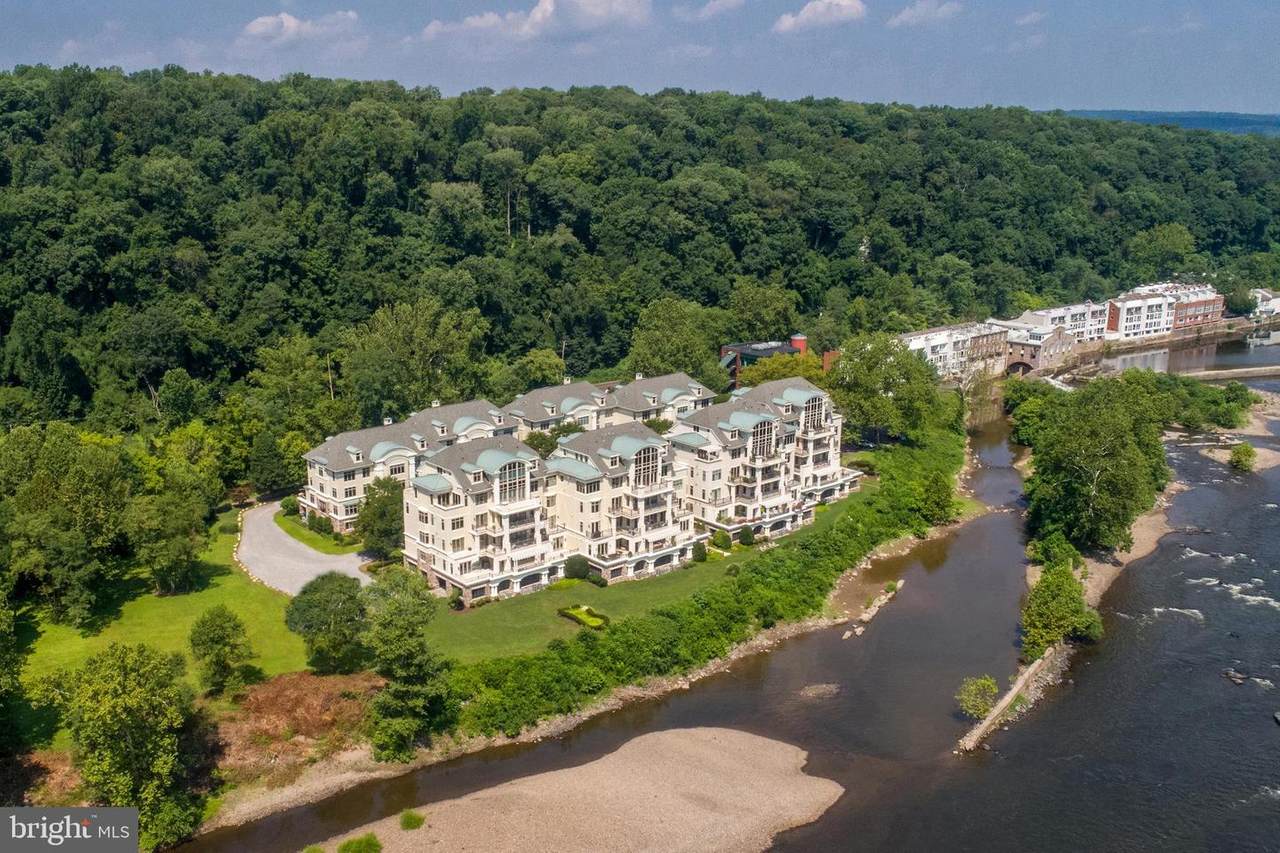 515 Waterview Place - Photo 1