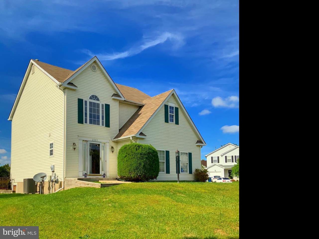 2889 Huddersfield Court - Photo 1