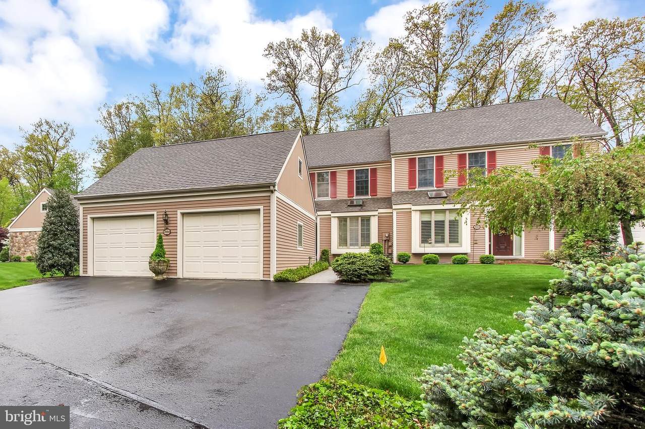 2066 Rosewood Lane - Photo 1