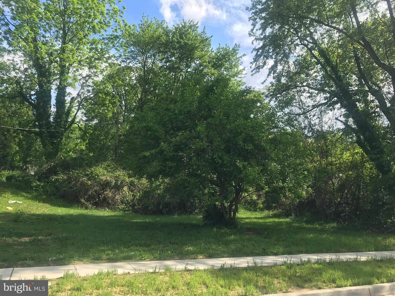5501 Kennison Avenue - Photo 1