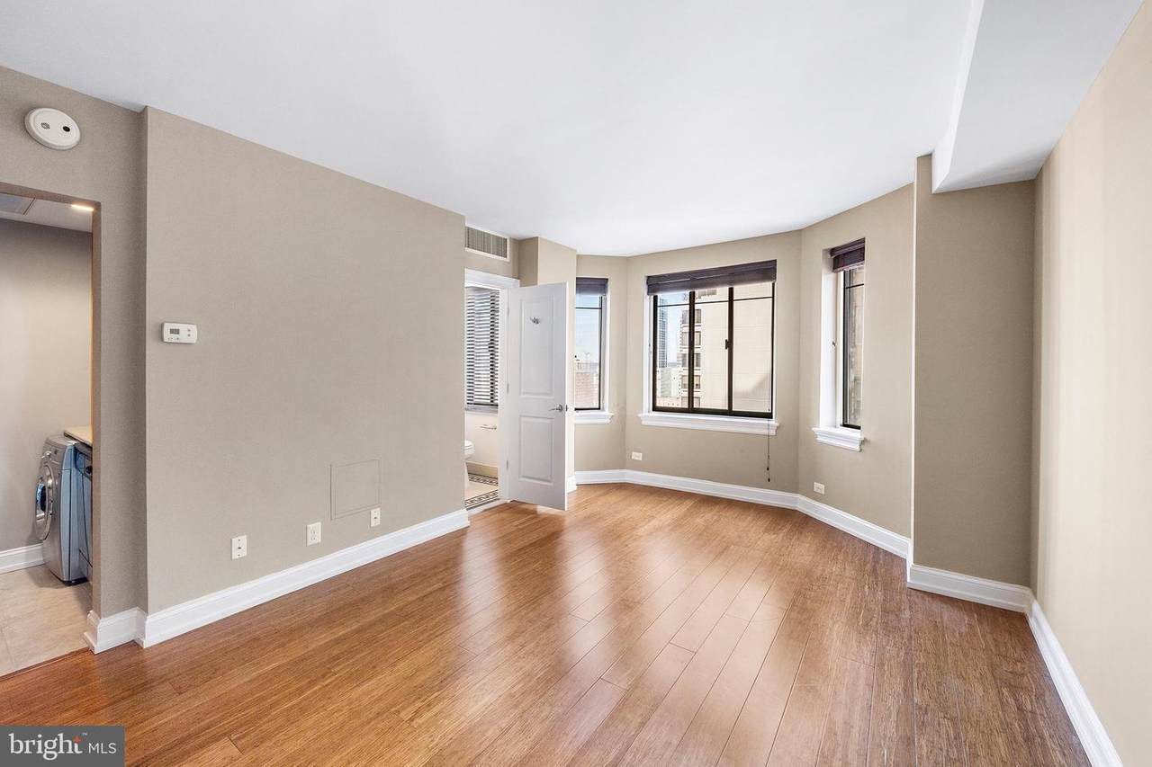 222 Rittenhouse Square - Photo 1