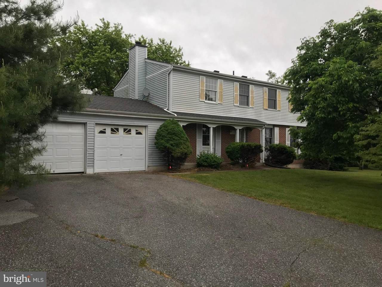 5608 Renn Road - Photo 1