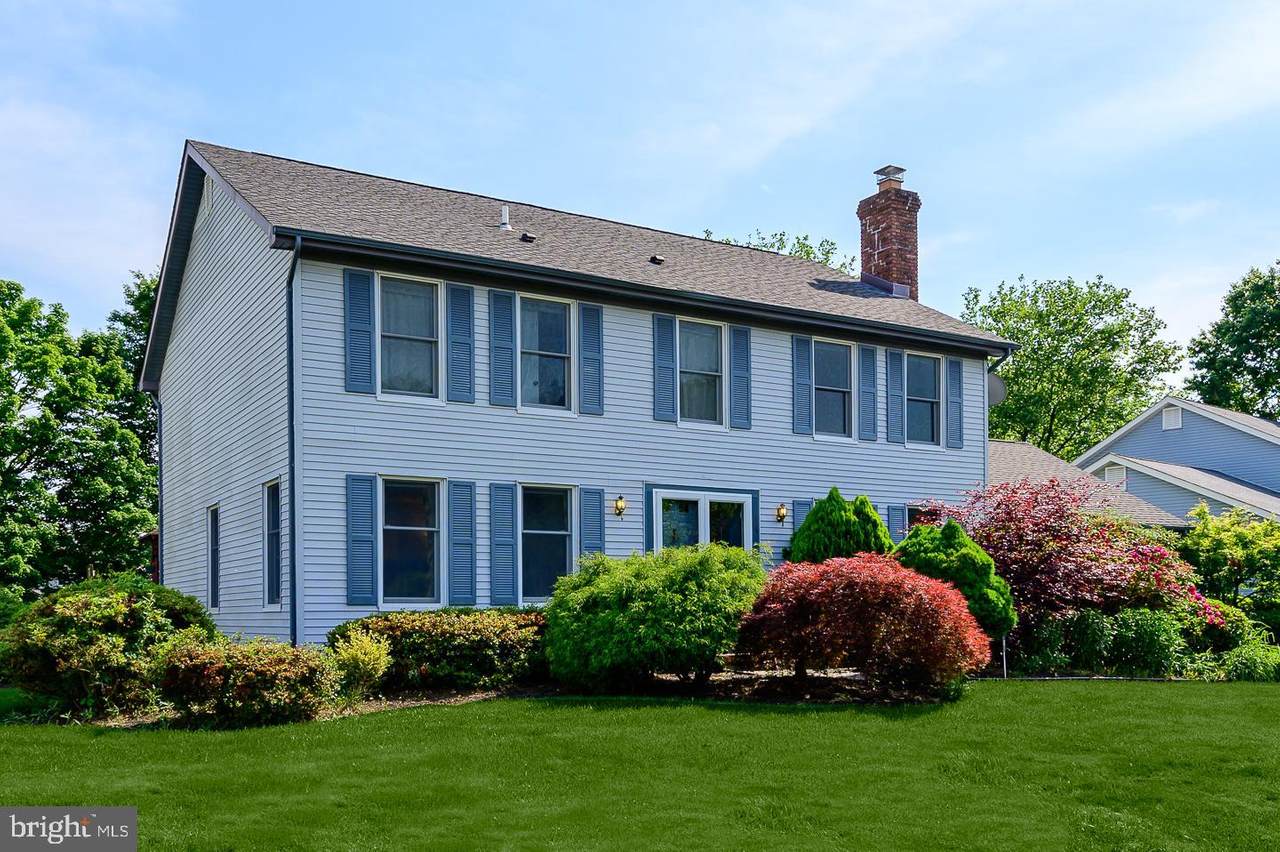 14 Franklin Drive - Photo 1